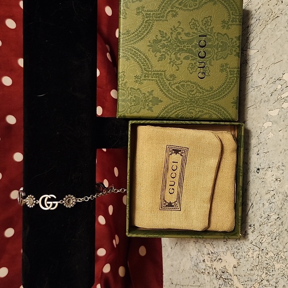 Gucci Bracelet - Picture 1 of 8